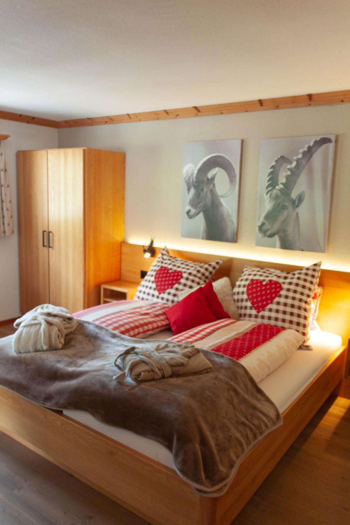 Hotel Madrisajoch Sankt Antönien Εξωτερικό φωτογραφία